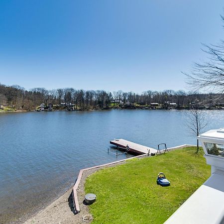 Waterfront Wolcott Vacation Rental With Deck And Views Exterior photo